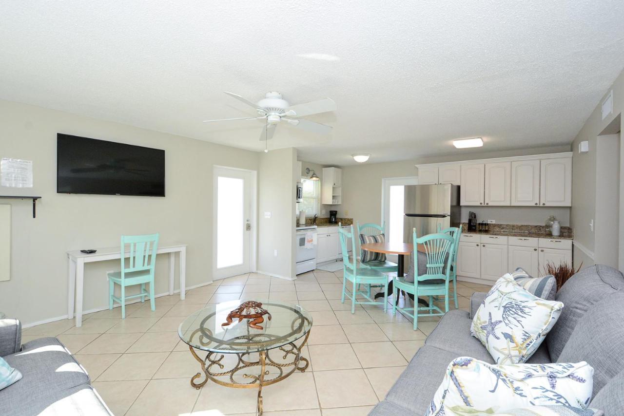 Canal 315 - Right In Siesta Key Village! Exterior photo