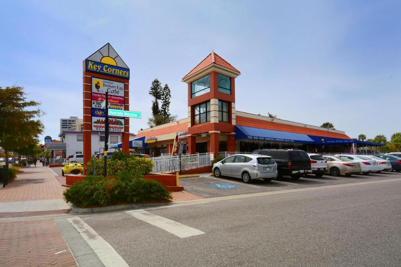 Canal 315 - Right In Siesta Key Village! Exterior photo