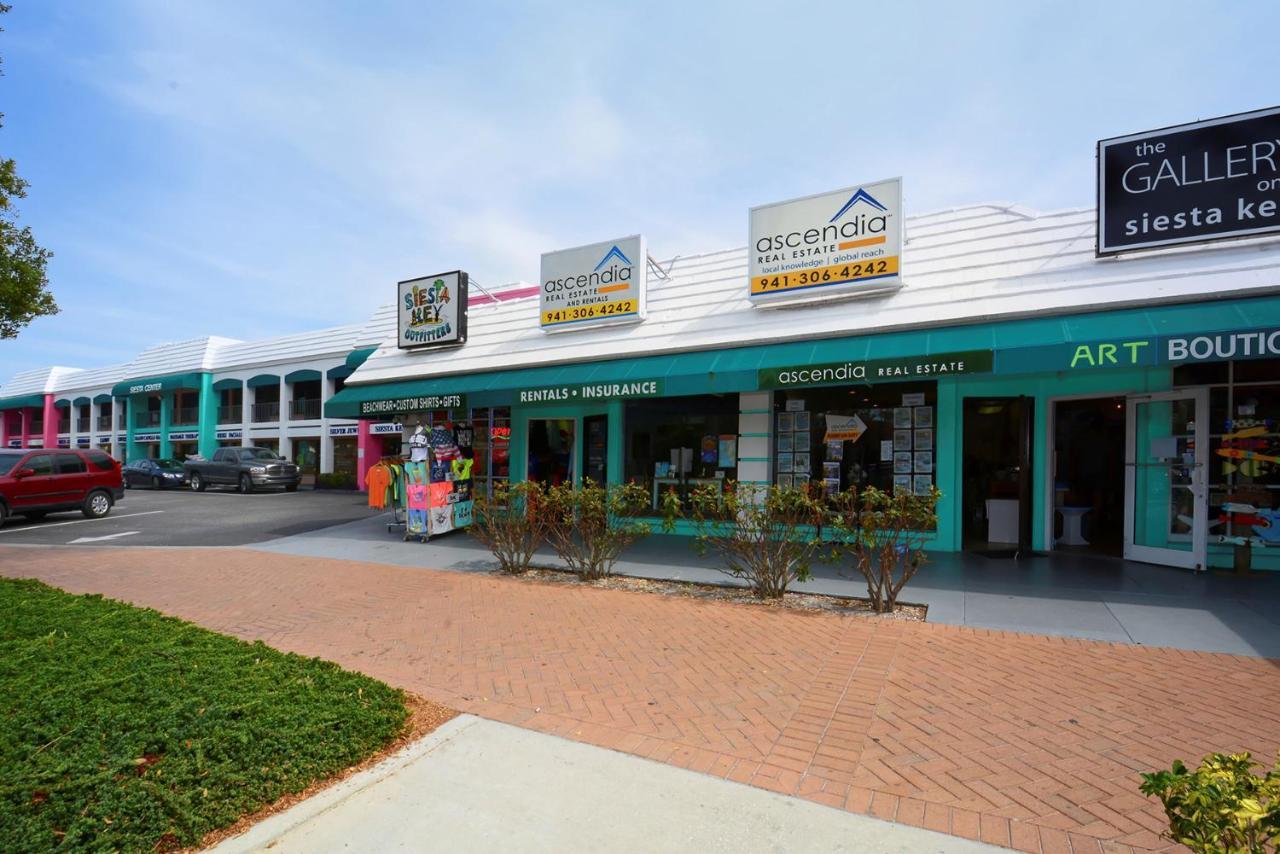 Canal 315 - Right In Siesta Key Village! Exterior photo